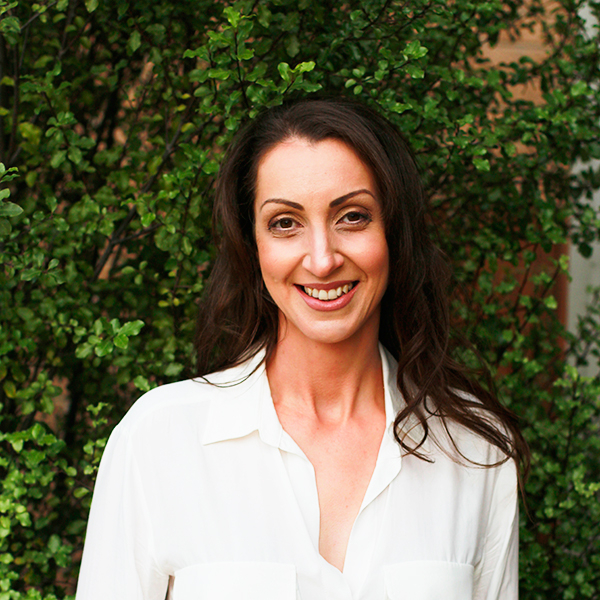 Viviane, Nutrition and Food Coach